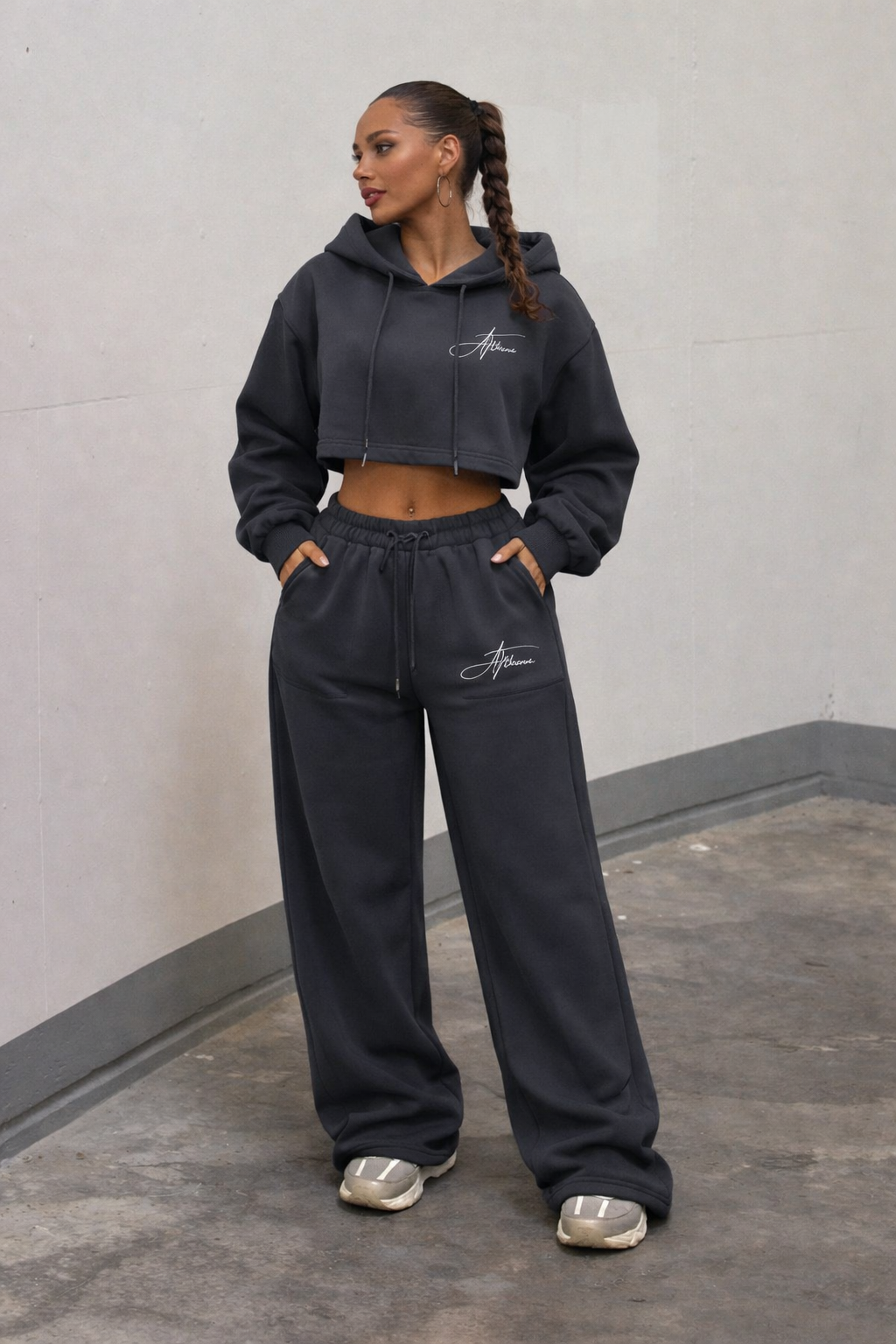 ATHENA ESSENTIAL CROPPED TRACKSUIT
